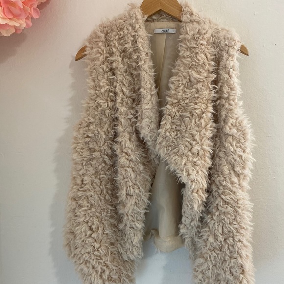 Papaya Jackets & Blazers - Papaya Faux Fur Vest